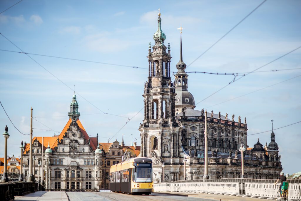 biuro turystyczne Szklarska Poręba, wycieczki praga, wycieczki z przewodnikiem, usługi przewozowe, wycieczki szklarska poręba praga, wycieczki skalne miasto, wycieczki drezno, noclegi, hotele, pensjonaty, miśnia, wiedeń, saksonia, wycieczki jednodniowe karkonosze, wynajem autokarów, busów, sklep regionalny, keukenhof 2024, keukenhof holandia, ogród keukenhof, holandia 2024, wycieczka do pragi, biura szklarska poreba opinie, najlepsze biuro turystytyczne, najlepsze biuro podróży szklarska, wycieczki jednodniowe ze Szklarskiej, wycieczki kilkudniowe, wycieczka ze szklarskiej poręby, holiday park, kulig w szklarskiej porebie, kulig szklarska, kulig karkonosze, wycieczki rodzinne, transport, przewozy