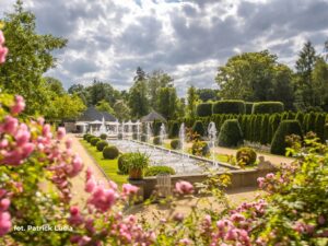 biuro turystyczne szklarska poręba, biuro podróży szklarska poręba, lato, ogród, róże, wycieczki niemcy, wycieczki z przewodnikiem, usługi przewozowe, wycieczki szklarska poręba praga, wycieczki skalne miasto, wycieczki drezno, wycieczki saksonia szklarska poreba, noclegi, hotele, pensjonaty, miśnia, wiedeń, szwajcaria saksońska, saksonia, wycieczki jednodniowe szklarska poreba, karkonosze, wynajem autokarów, busów, sklep regionalny, keukenhof, keukenhof holandia, ogród keukenhof, holandia amsterdam polska, wycieczka do pragi, biura szklarska poreba opinie, najlepsze biuro turystytyczne, najlepsze biuro podróży szklarska, wycieczki jednodniowe ze szklarskiej, wycieczki kilkudniowe, wycieczka z wrocławia, holiday park, wycieczki rodzinne, transport, przewozy