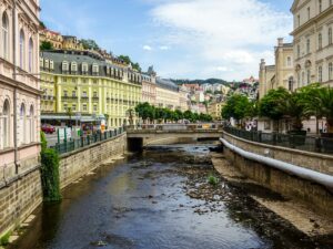 biuro turystyczne szklarska poręba, biuro podróży szklarska poręba, karlovy vary, karlowe wary, kutna hora, kaplica czaszek, wycieczki z przewodnikiem, wycieczki szklarska poręba praga, wycieczki skalne miasto, teplice, wycieczki drezno, wycieczki saksonia szklarska poreba, noclegi, hotele, pensjonaty, czeski raj, miśnia, wiedeń, saksonia, wycieczki jednodniowe szklarska poreba, karkonosze, wynajem autokarów, busów, sklep regionalny, keukenhof, keukenhof holandia, ogród keukenhof, holandia amsterdam polska, spreewald, wycieczka do pragi, biura szklarska poreba opinie, najlepsze biuro turystytyczne, najlepsze biuro podróży szklarska, wycieczki jednodniowe ze szklarskiej, wycieczki kilkudniowe, wycieczka ze szklarskiej poręby, holiday park, bergo resort spa, wycieczki rodzinne, transport, przewozy